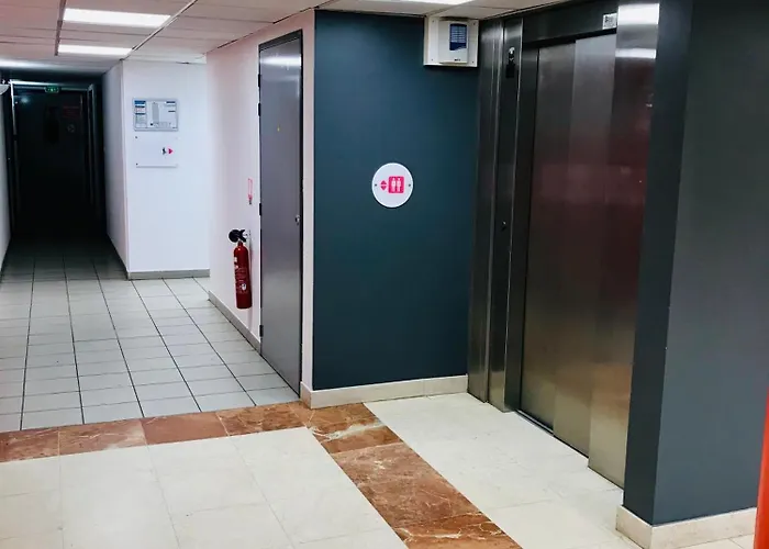 Appartement En Face Hopital Nord